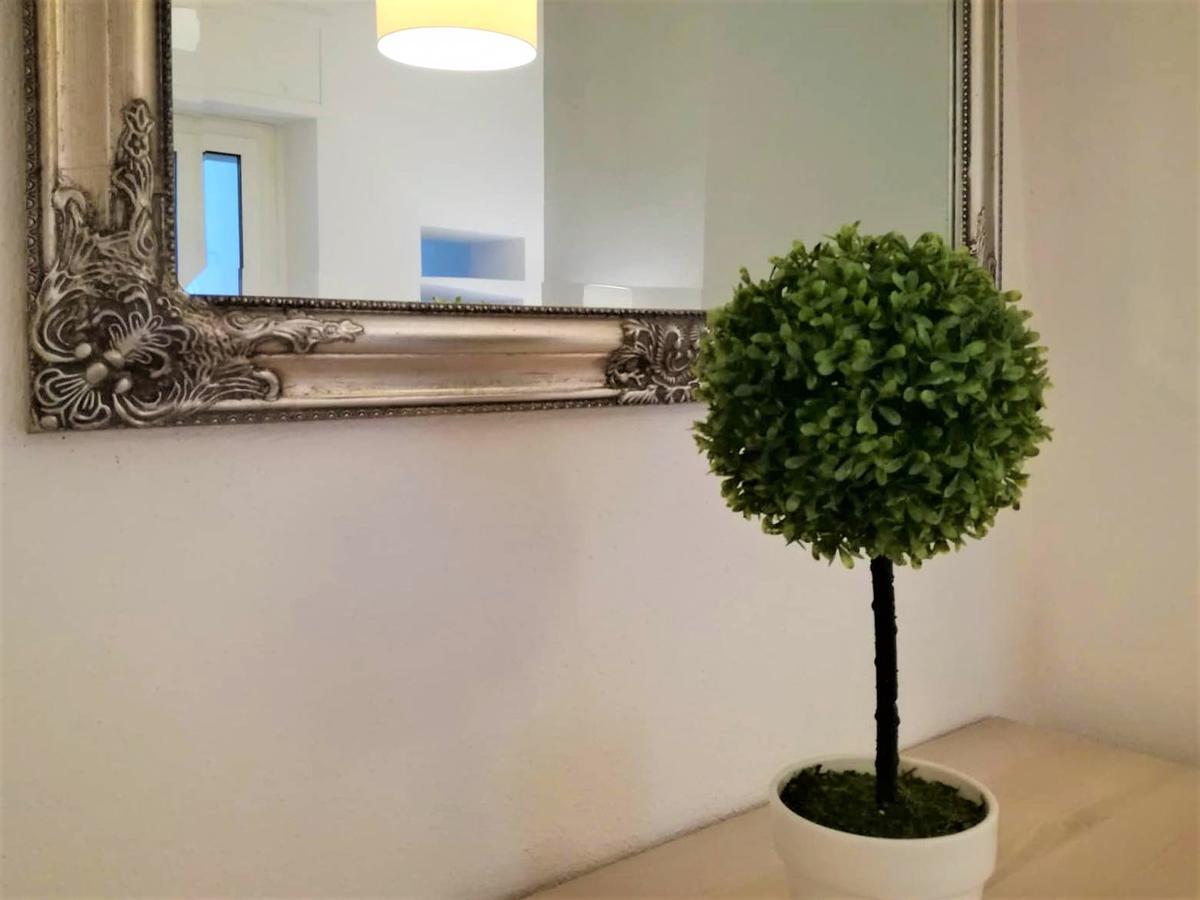 Helmi34 - Appartamento Dotato Di Tutti I Comfort Nel Centro Di Cagliari Eksteriør bilde